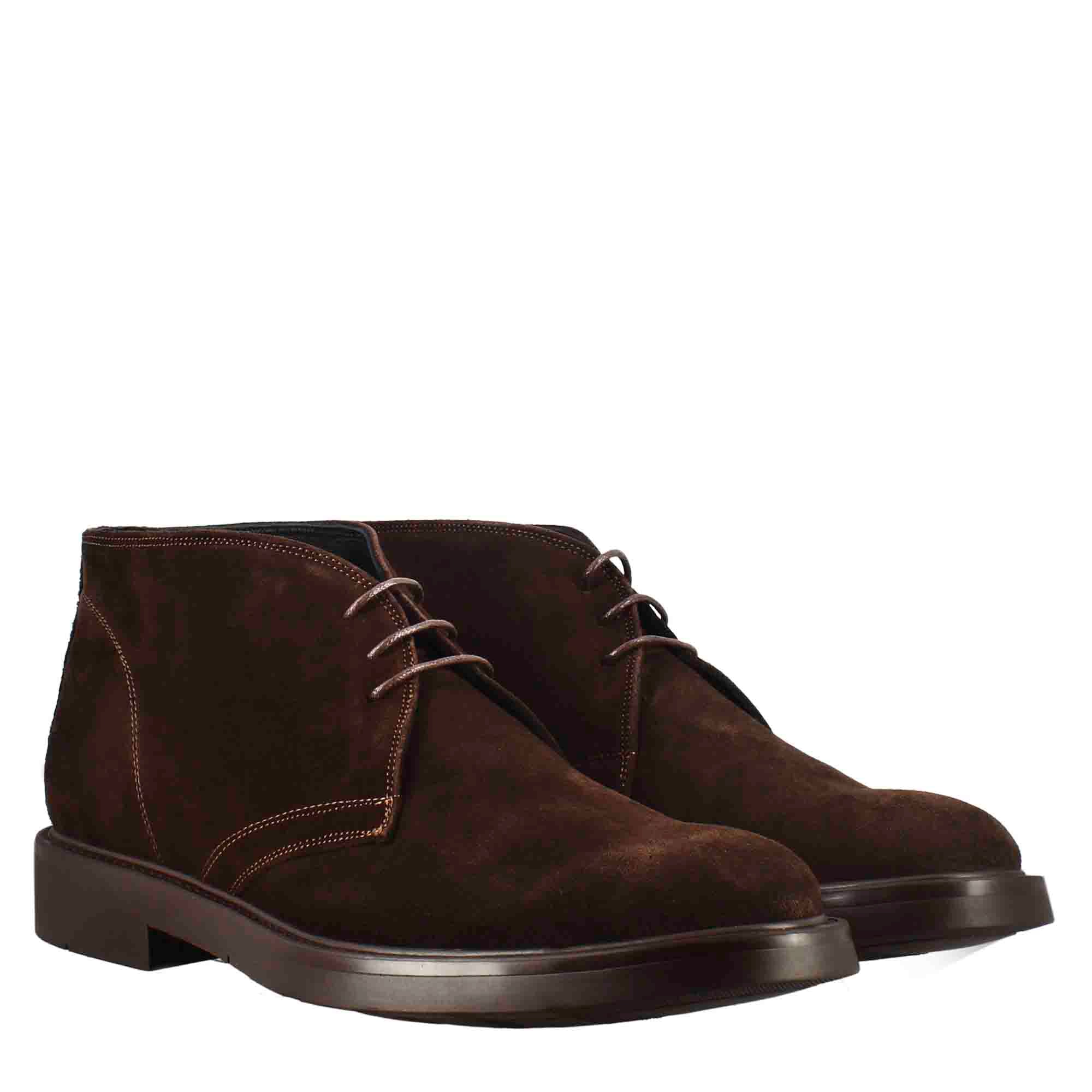 Men's ankle boot in dark brown suede