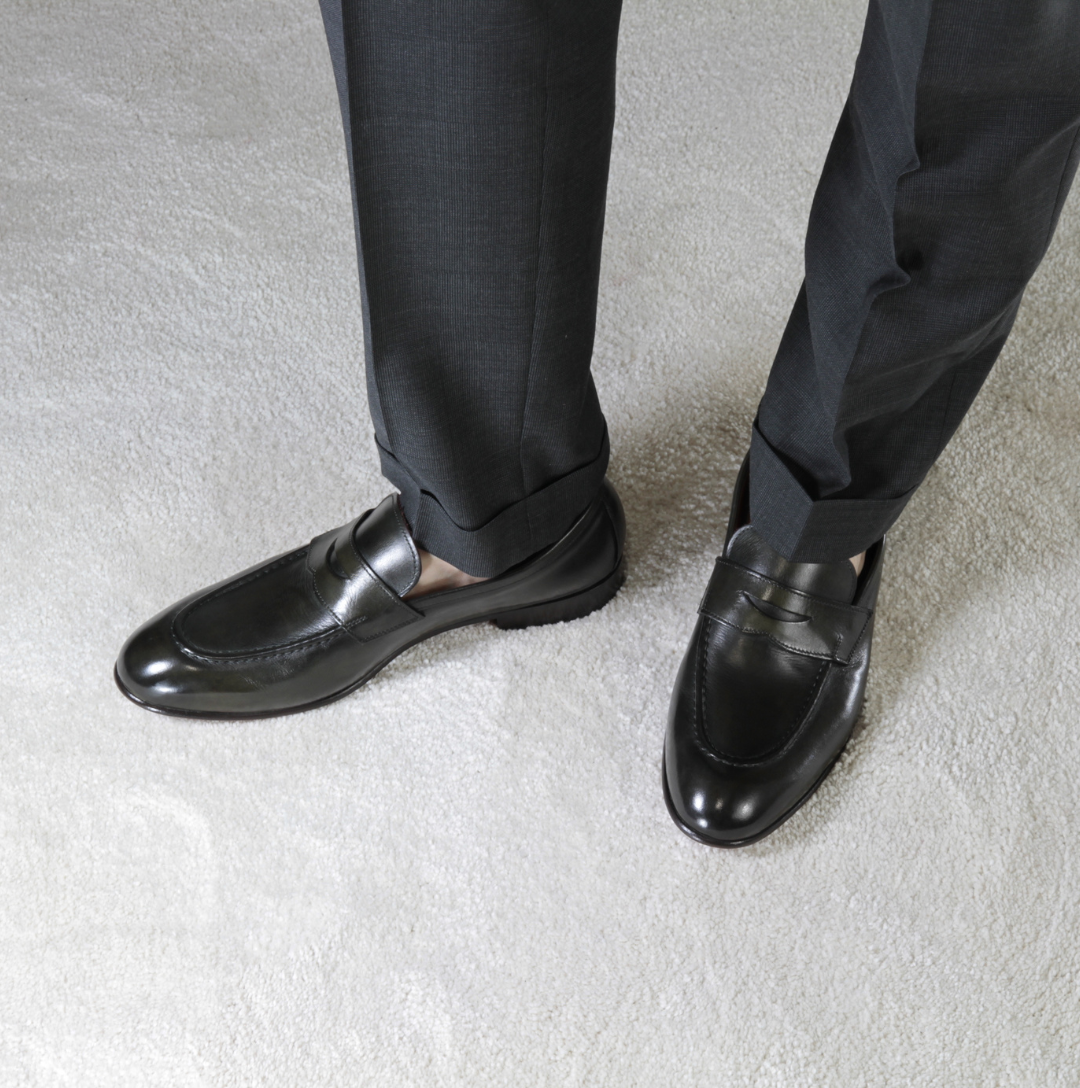 Classic men's moccasin in dark green leather