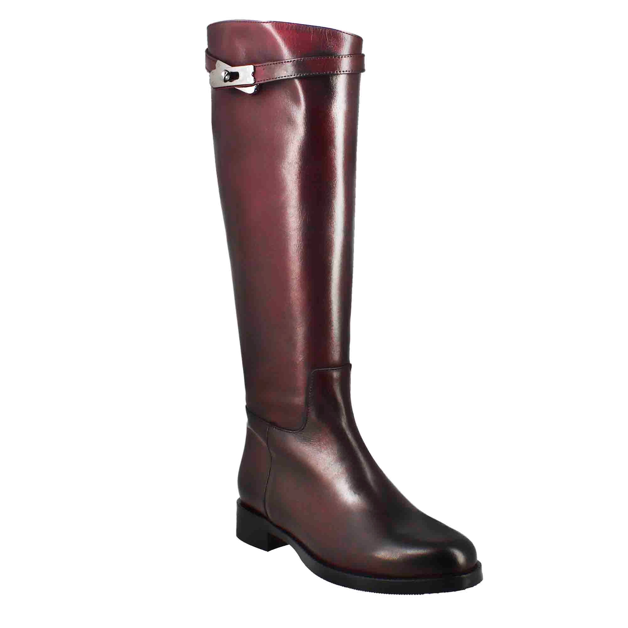 Botte haute femme lisse à petit talon en cuir bordeaux