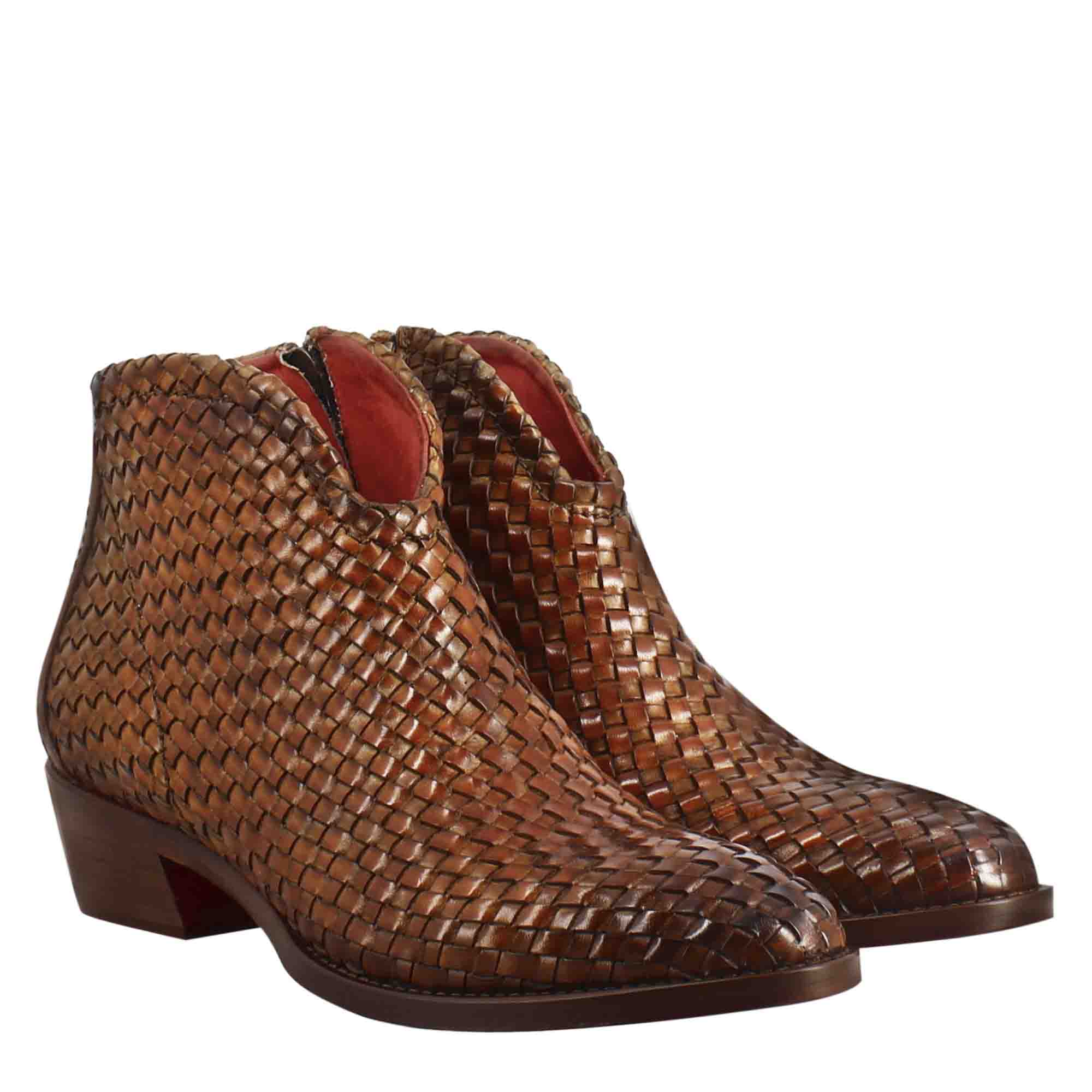 Bottines pour femmes à talon moyen en cuir tissé marron clair