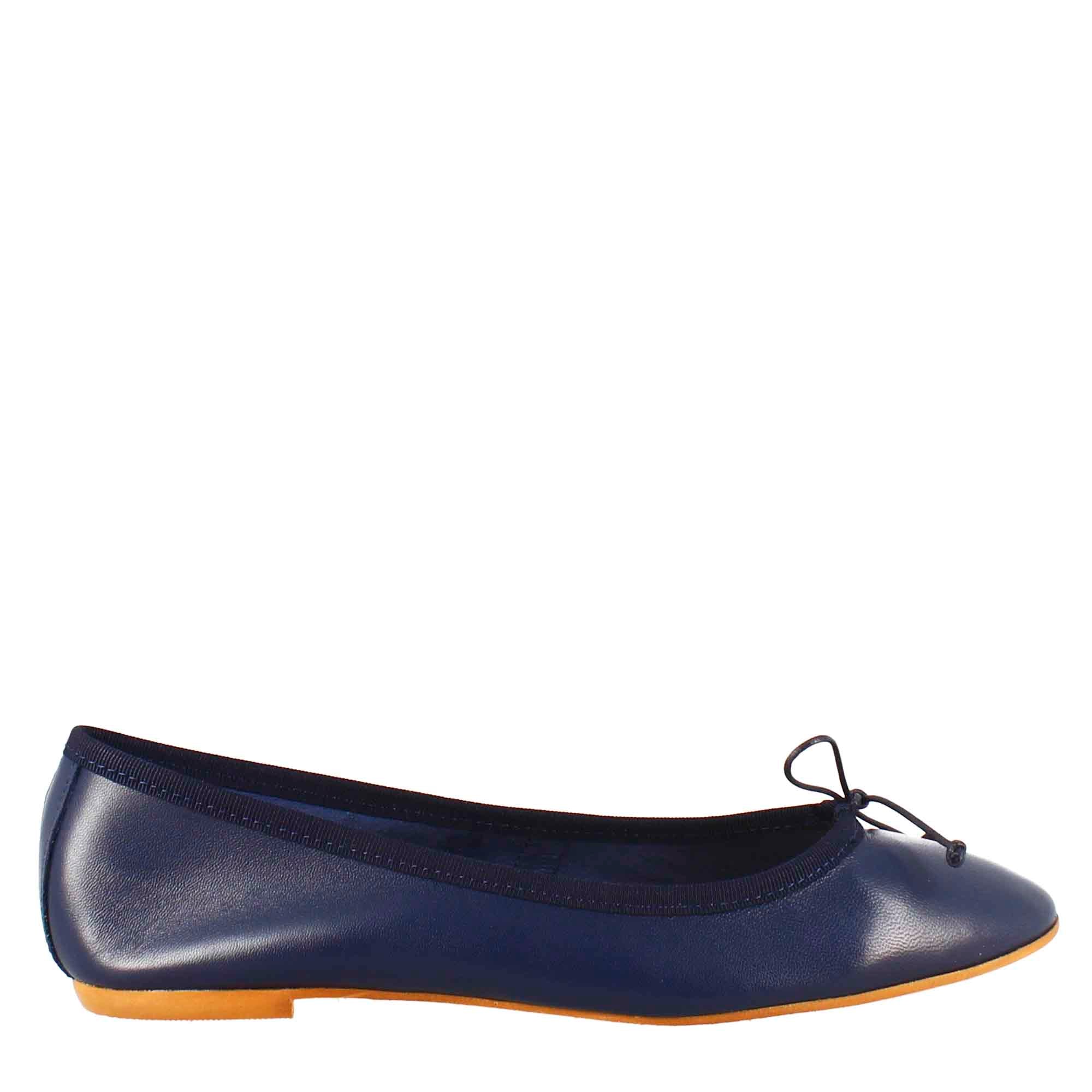 Ballerine leggere da donna color blu in pelle liscia