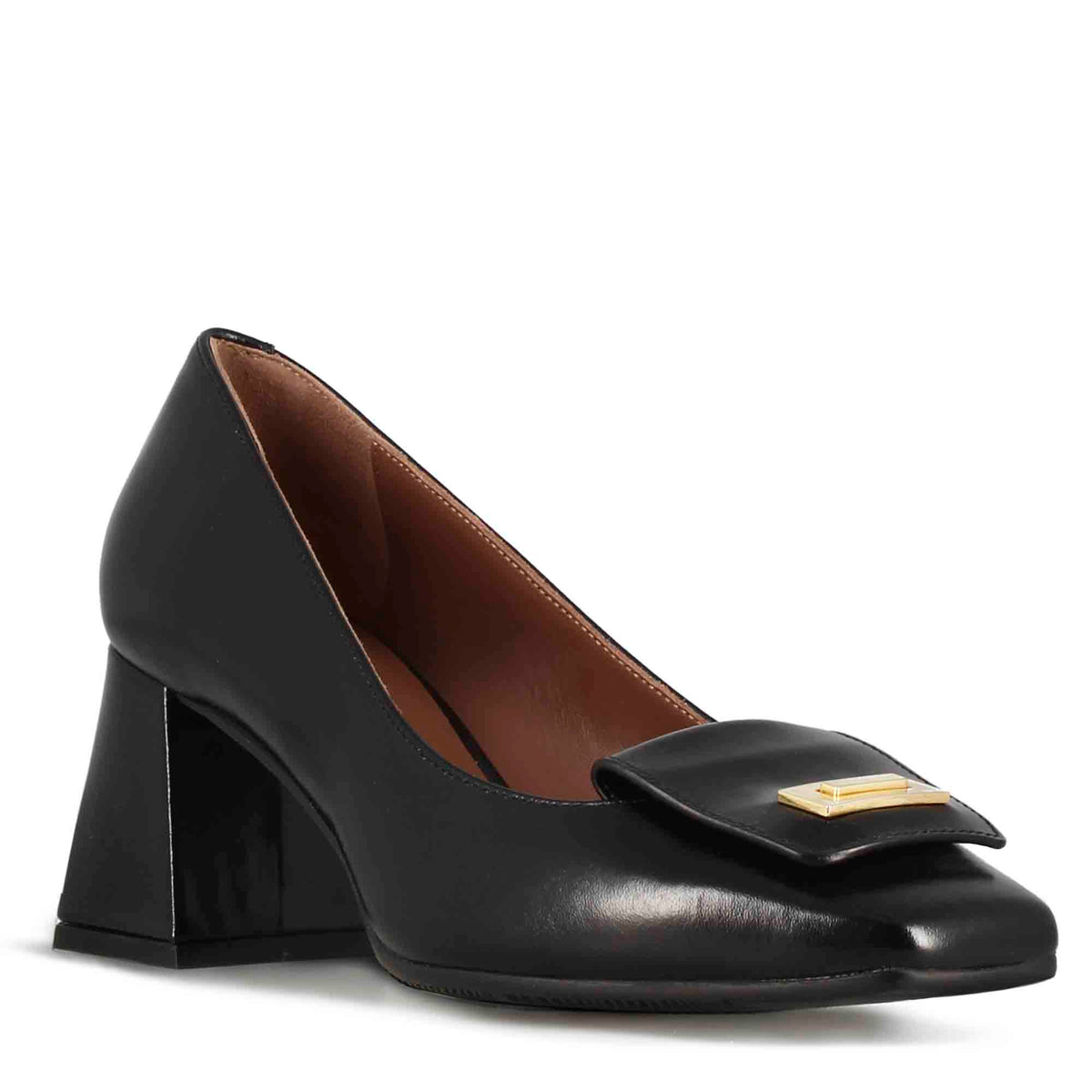 Elegant women's décolleté in black leather with square toe