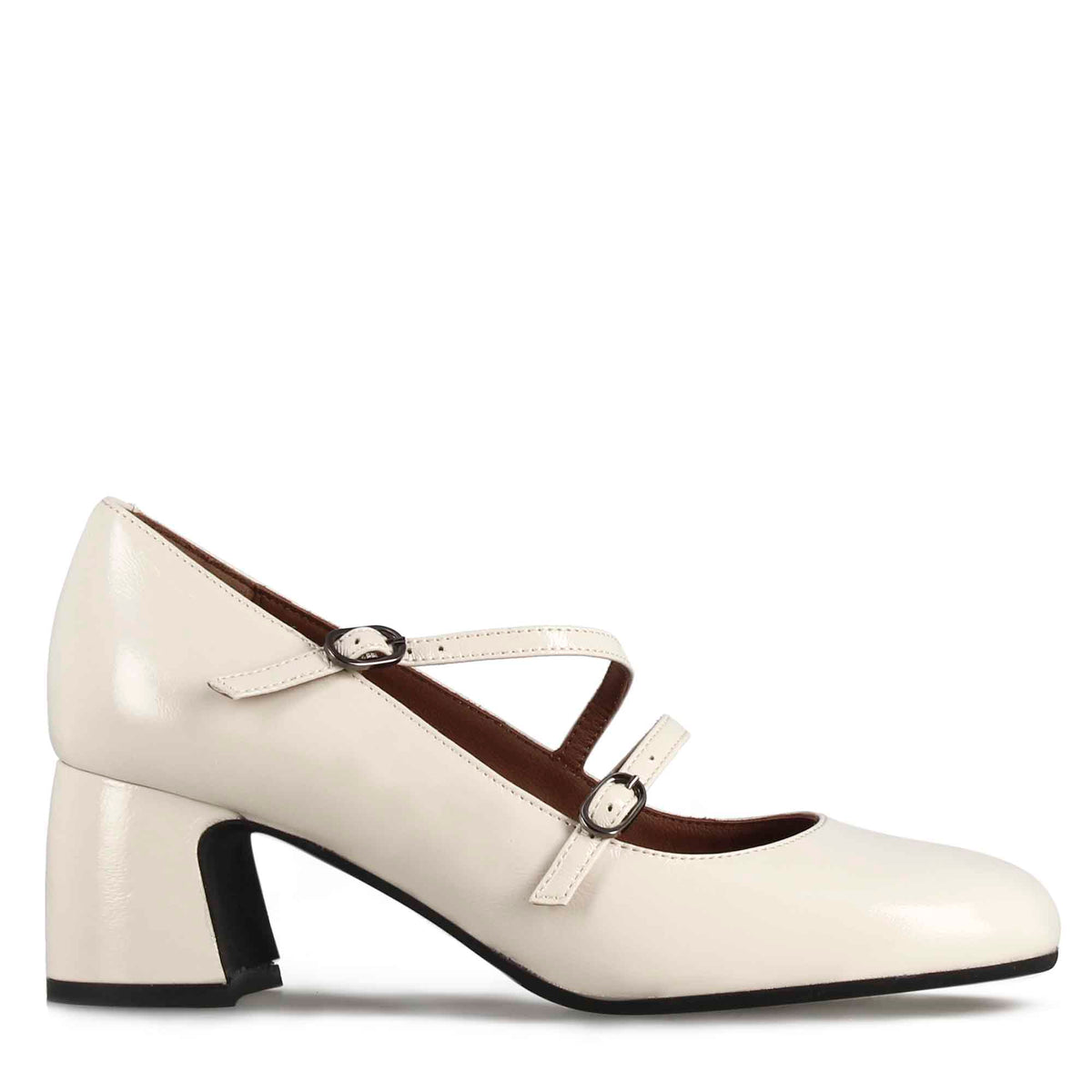 Mary Jane décolleté in beige patent leather with double strap