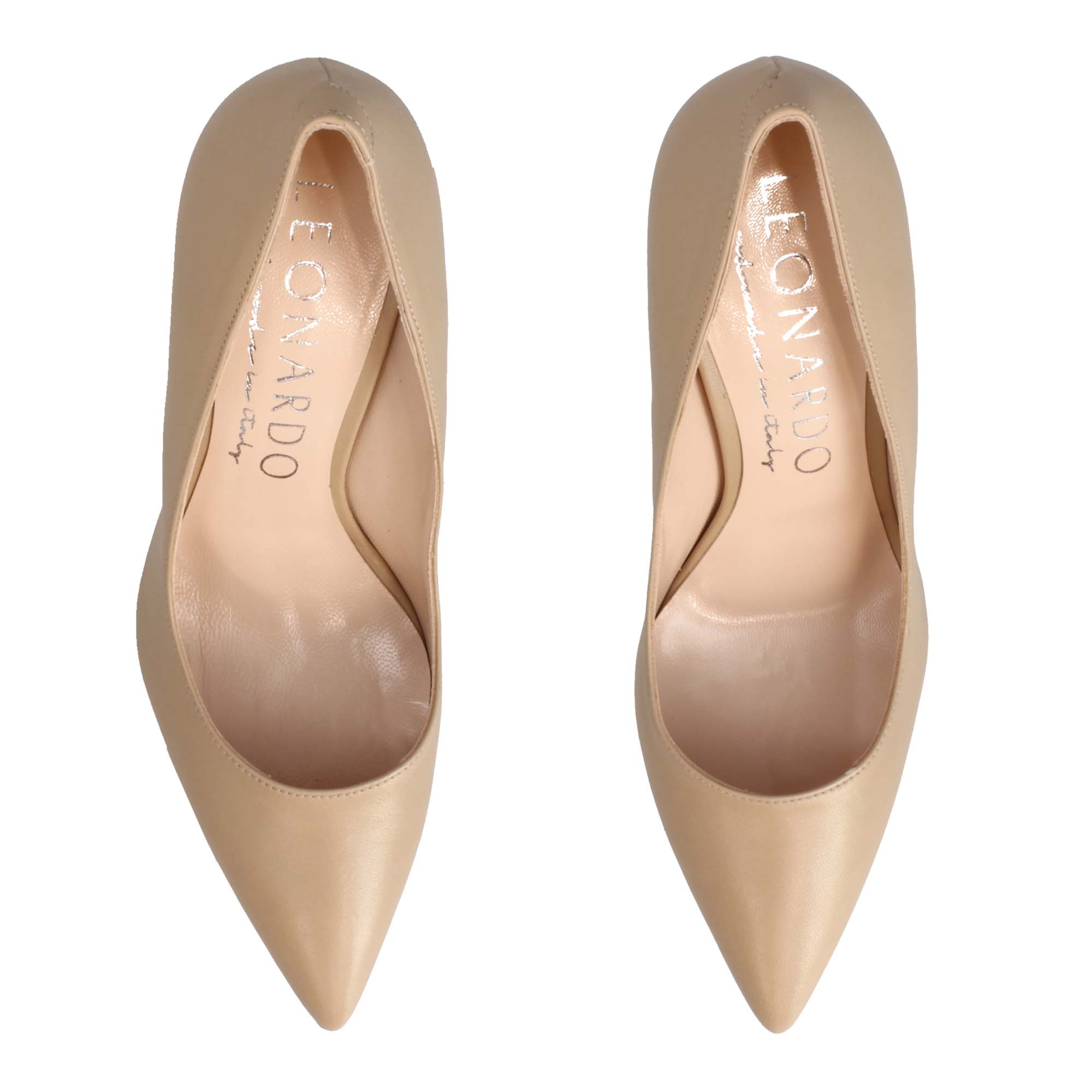 Décolleté con tacco alto eleganti da donna fatte a mano in pelle beige