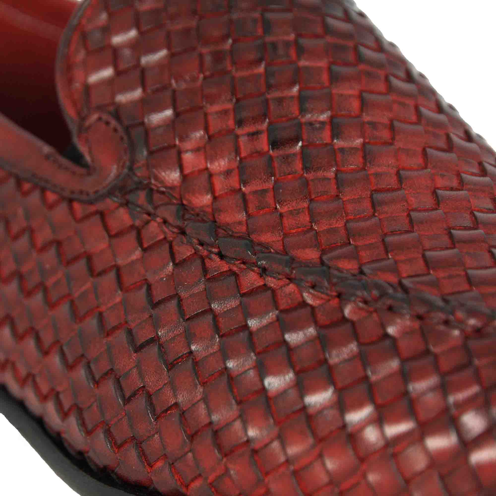 Mocassino classico da uomo in pelle intrecciata colore rosso