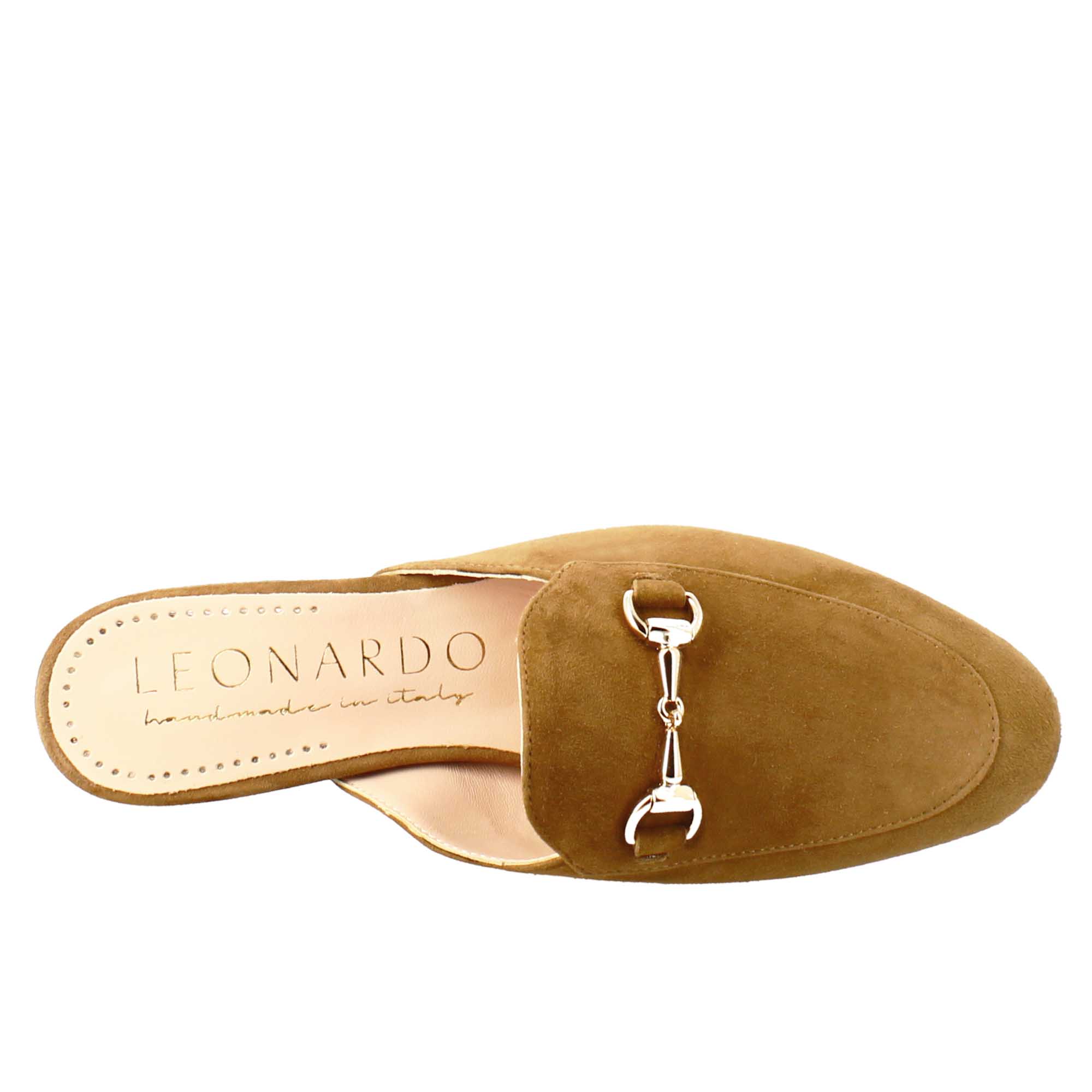 Women's mules in light brown suede with gold buckle