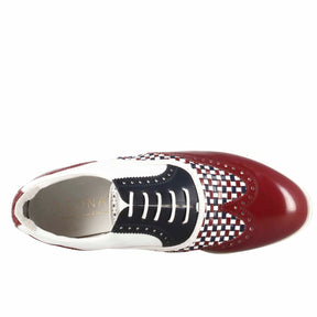 Handcrafted men's golf shoes in white leather with blue and burgundy details