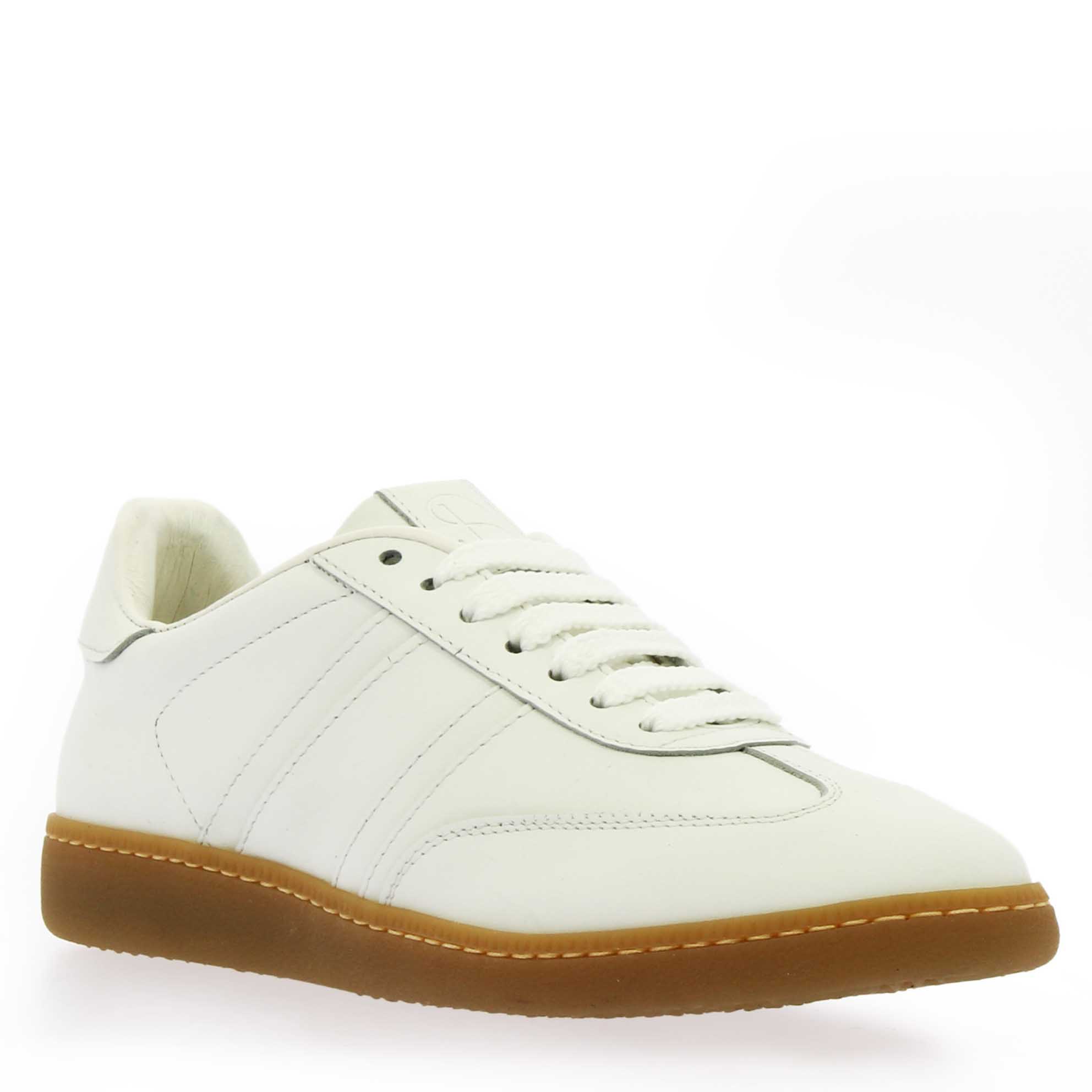 Sneaker artigianale da donna in pelle colore bianco