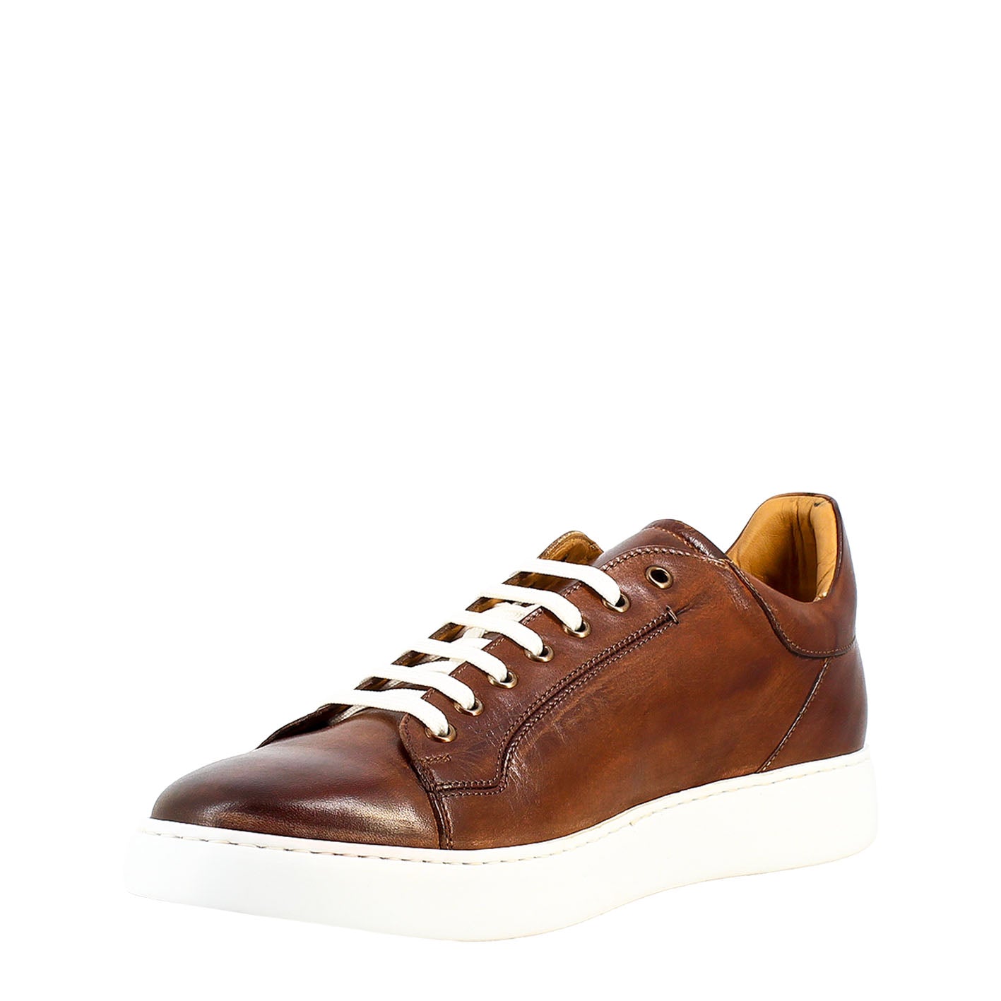 Élégante sneaker marron pour homme en cuir lisse