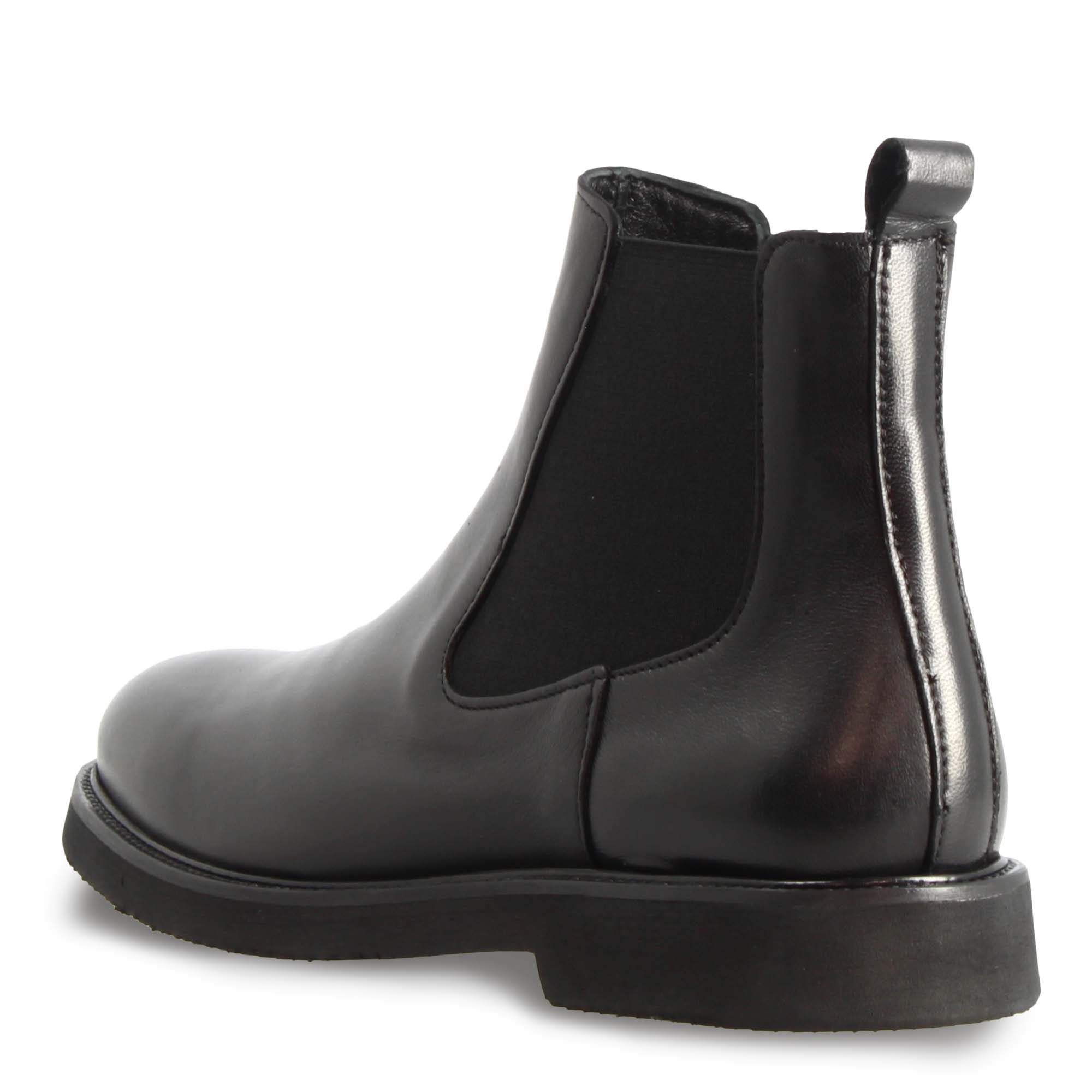 Women's Chelsea Boot in Genuine Leather in Black with Elastic