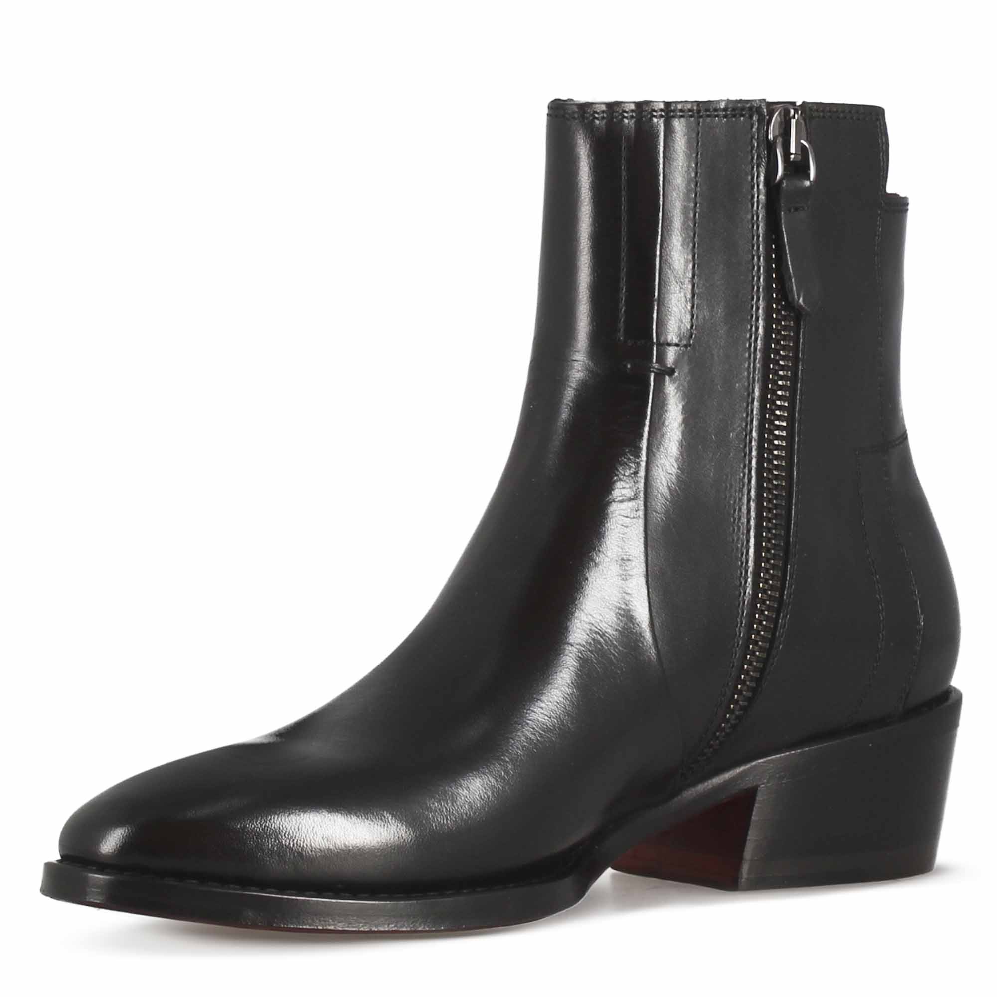 Women's Asymmetric Texan Style Ankle Boot in Black Leather