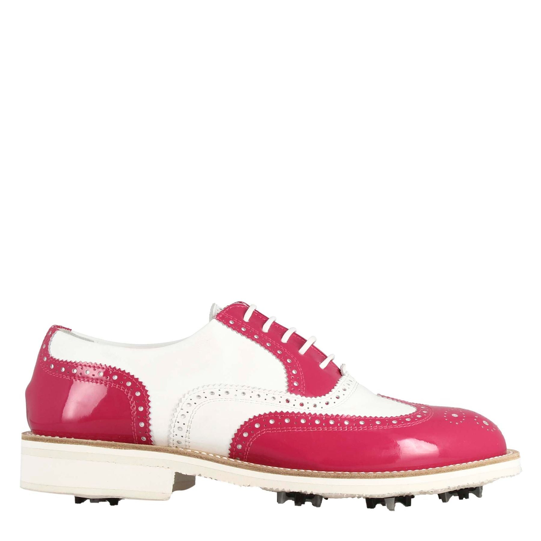 Scarpe golf fatte a mano in pelle lucida colore bianco rosa.