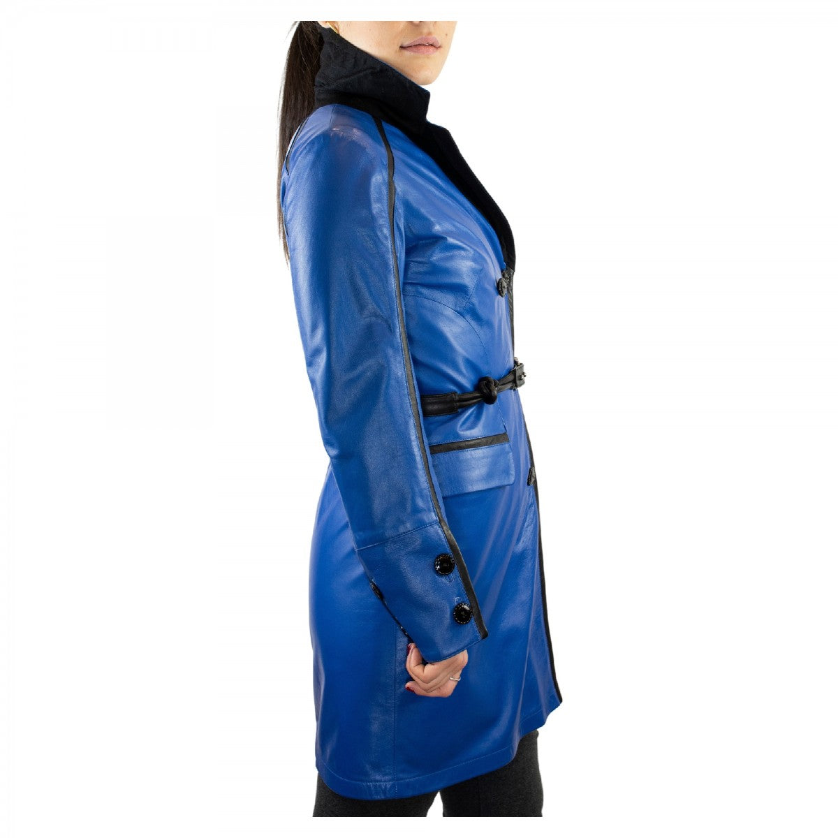 Giacca reversibile da donna fatta a mano in pelle di vitello blu e cachemire con cintura