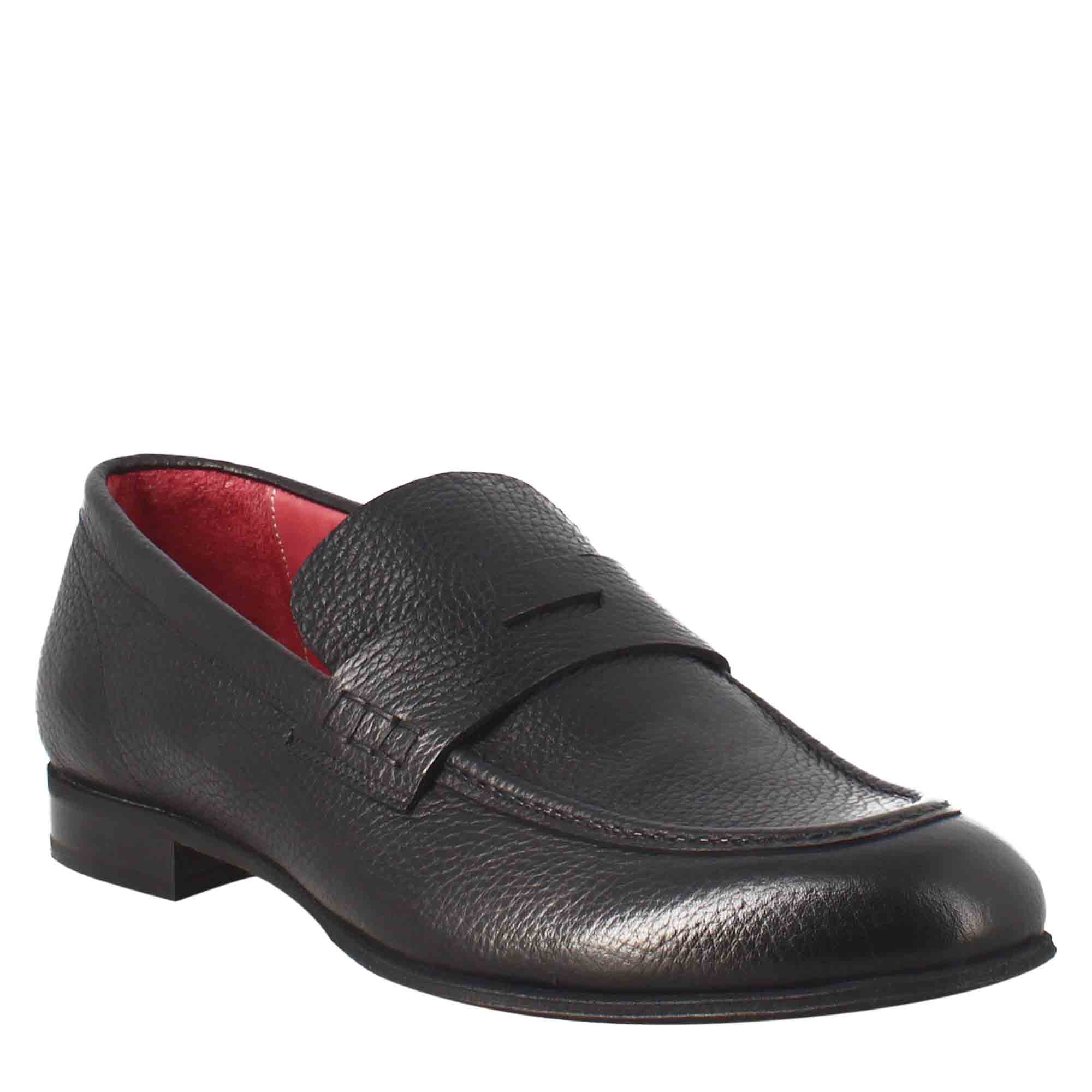 Elegant black moccasin for men in leather 