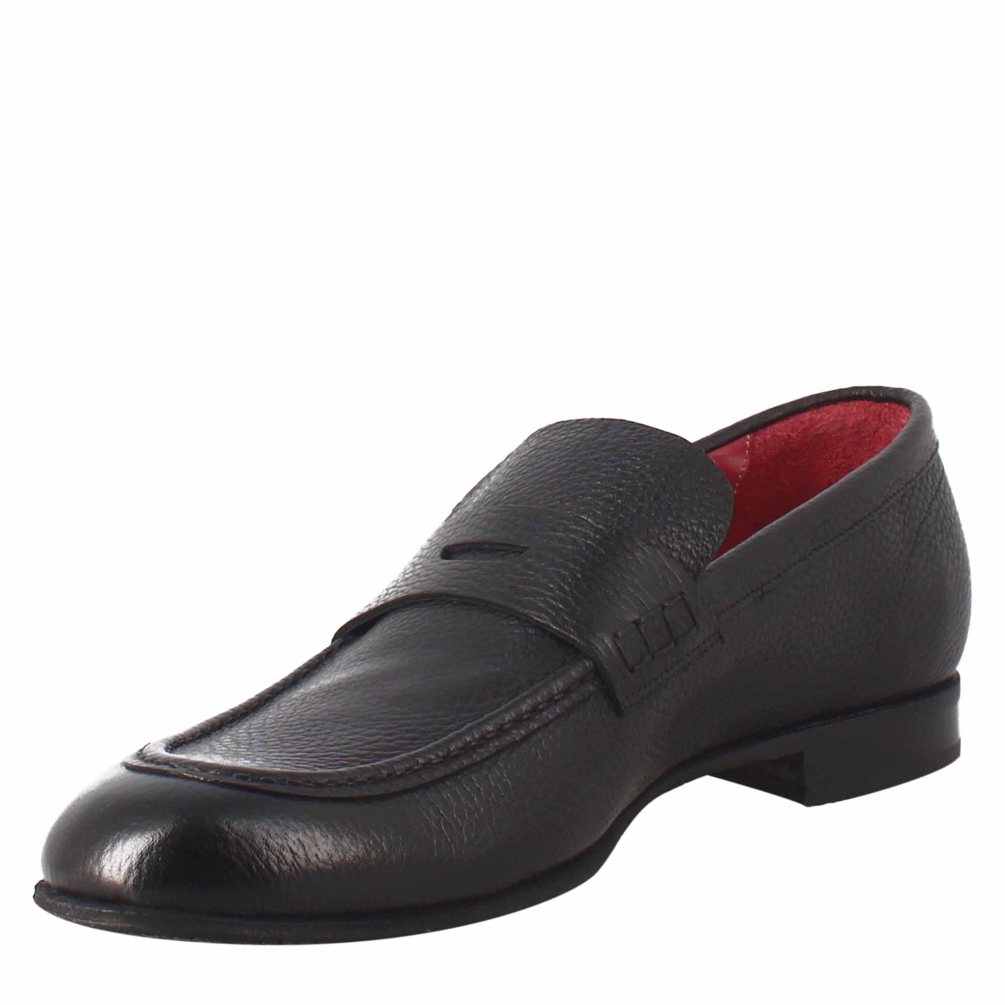 Elégant mocassin noir pour homme en cuir 