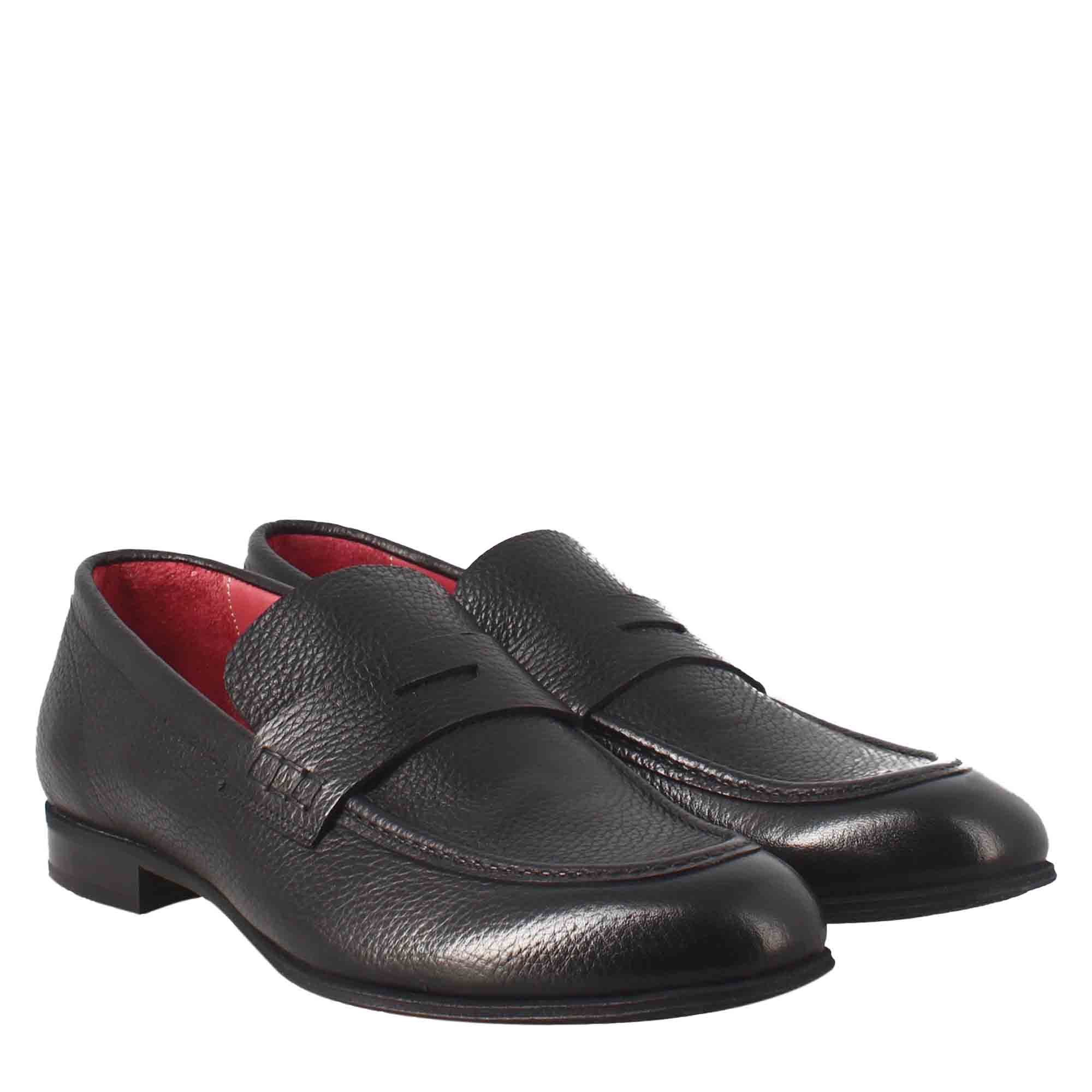 Elégant mocassin noir pour homme en cuir 