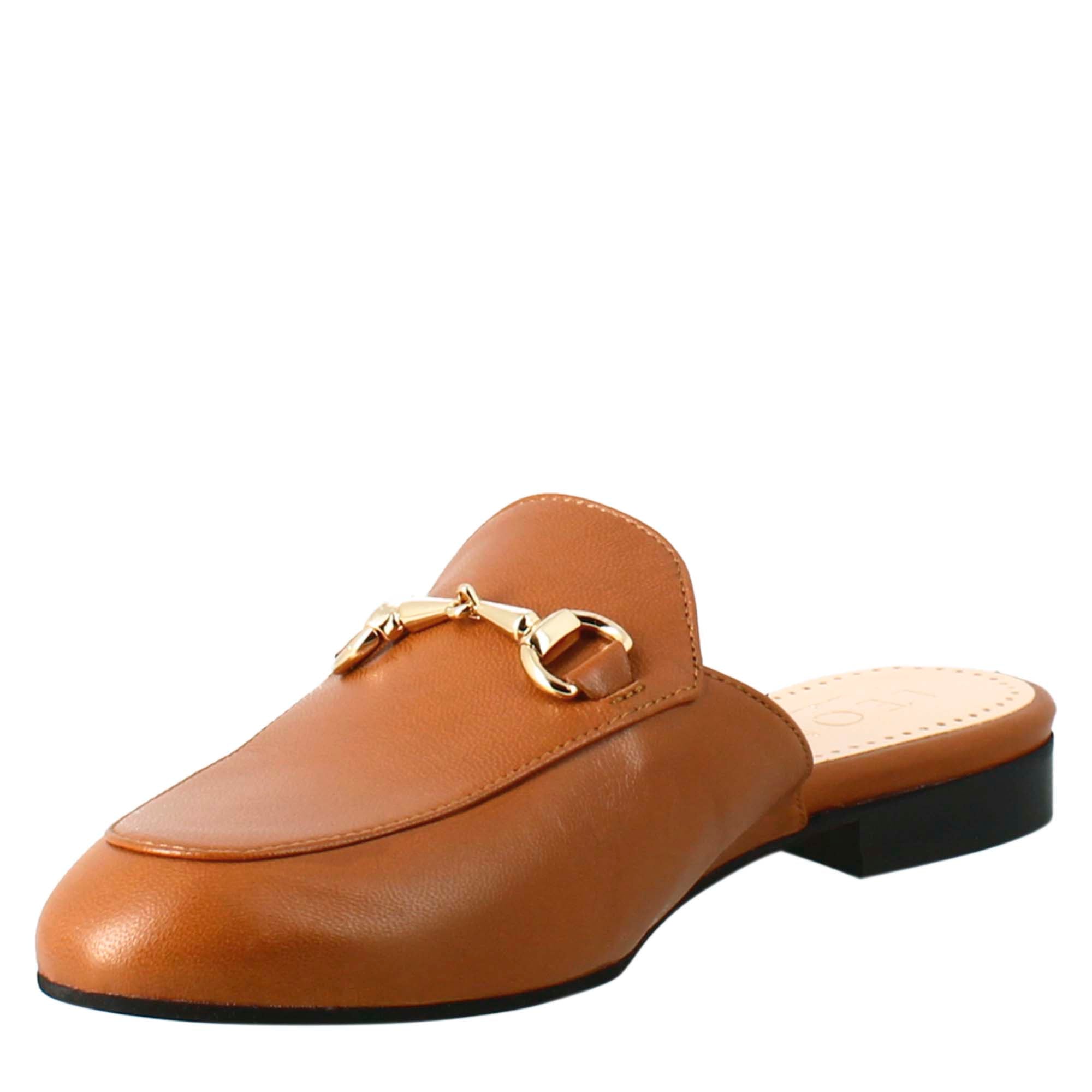 Brown sabot with golden buckle and leather sole