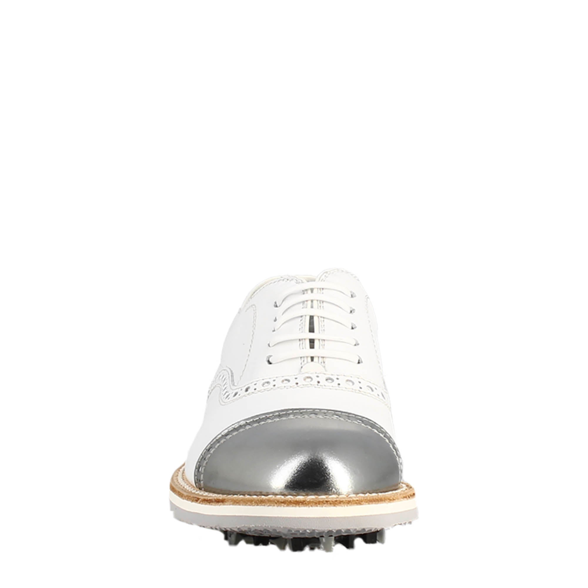 Handcrafted men's golf shoes in white leather and silver detailing