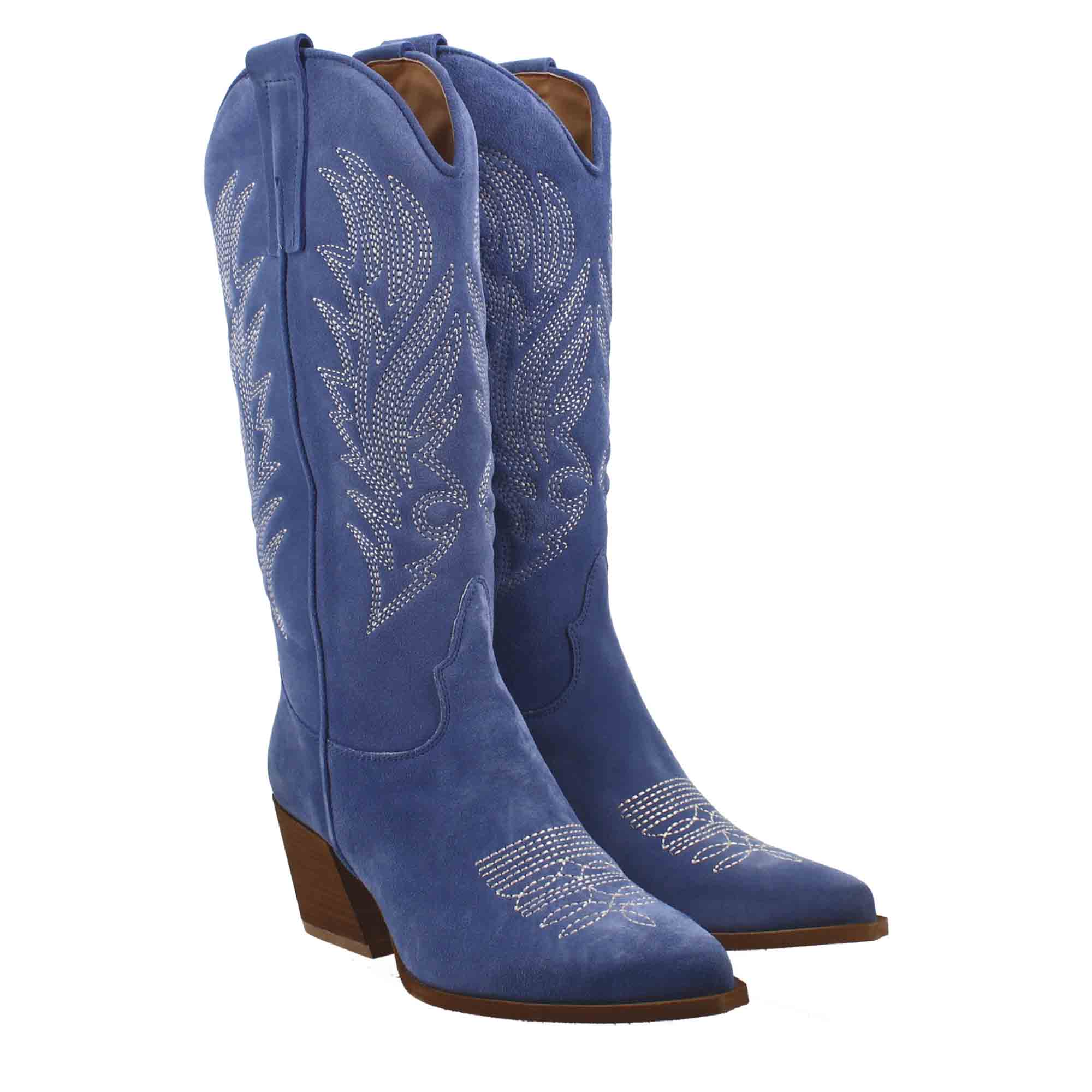 Women's medium Texan boots in blue suede with embroidery.